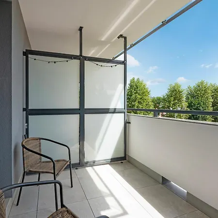Obrońców Wybrzeża By Downtown Apartamento