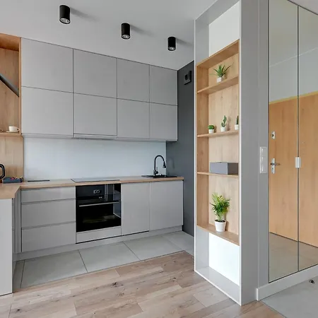 Obrońców Wybrzeża By Downtown Apartament *