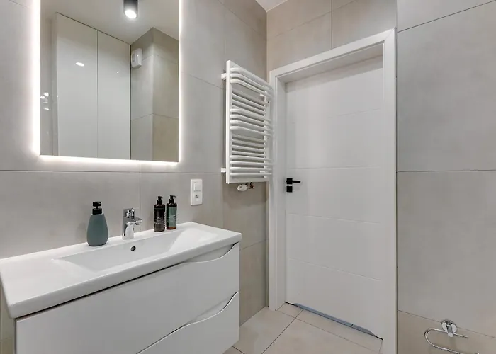 Apartamento Obrońców Wybrzeża By Downtown